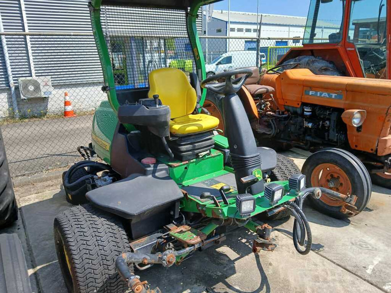 John Deere 8700 - Recambio: foto 1 John Deere 8700 - Recambio: foto 1