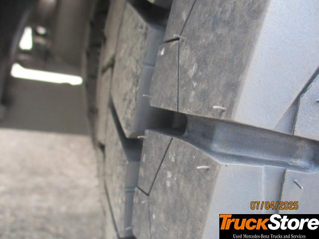 Mercedes-Benz Actros 1845 LS - Cabeza tractora: foto 5 Mercedes-Benz Actros 1845 LS - Cabeza tractora: foto 5
