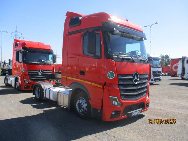 Mercedes-Benz Actros 1845 LS nRL - Cabeza tractora: foto 2 Mercedes-Benz Actros 1845 LS nRL - Cabeza tractora: foto 2
