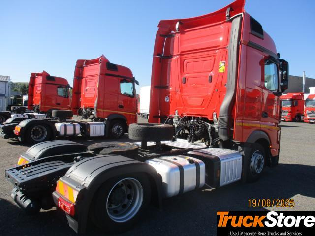 Mercedes-Benz Actros 1845 LS nRL - Cabeza tractora: foto 3 Mercedes-Benz Actros 1845 LS nRL - Cabeza tractora: foto 3