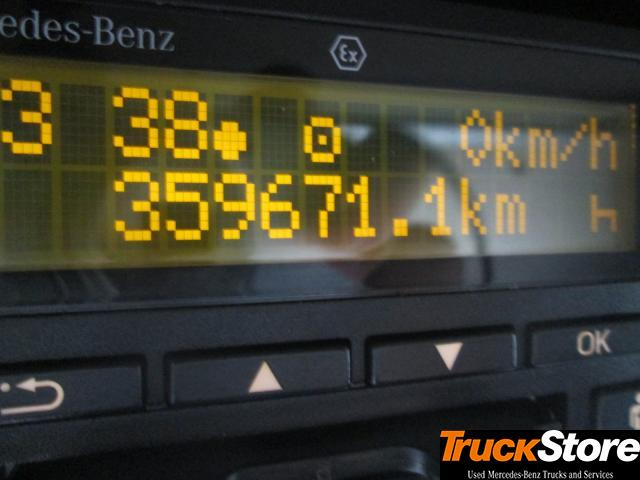 Mercedes-Benz Actros 1845 LS nRL - Cabeza tractora: foto 2 Mercedes-Benz Actros 1845 LS nRL - Cabeza tractora: foto 2