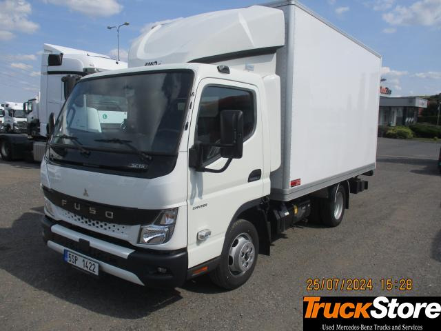 FUSO Canter 3C15 - Camión caja cerrada: foto 1 FUSO Canter 3C15 - Camión caja cerrada: foto 1