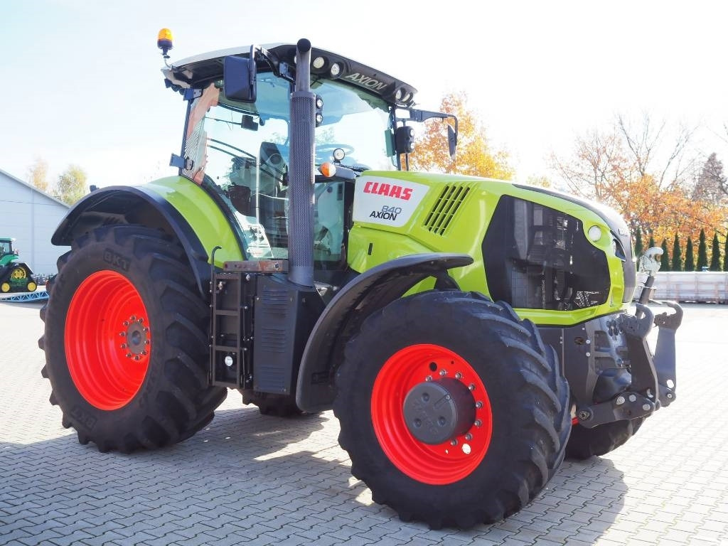 Claas Axion 840 CEBIS - Tractor: foto 4 Claas Axion 840 CEBIS - Tractor: foto 4