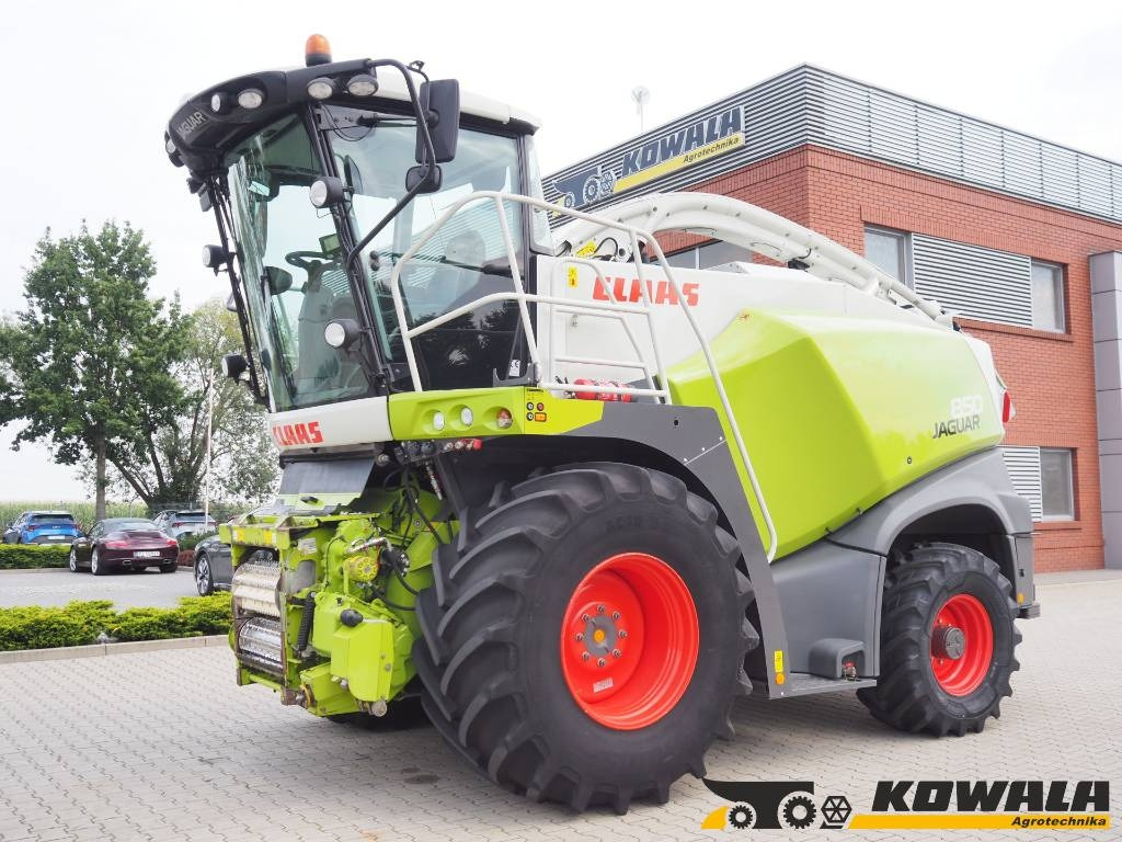 Claas Jaguar 850 4WD - Cosechadora de forraje: foto 1 Claas Jaguar 850 4WD - Cosechadora de forraje: foto 1