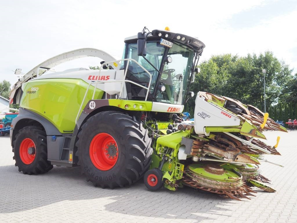 Claas Jaguar 950 4WD + Orbis 750 - Cosechadora de forraje: foto 4 Claas Jaguar 950 4WD + Orbis 750 - Cosechadora de forraje: foto 4