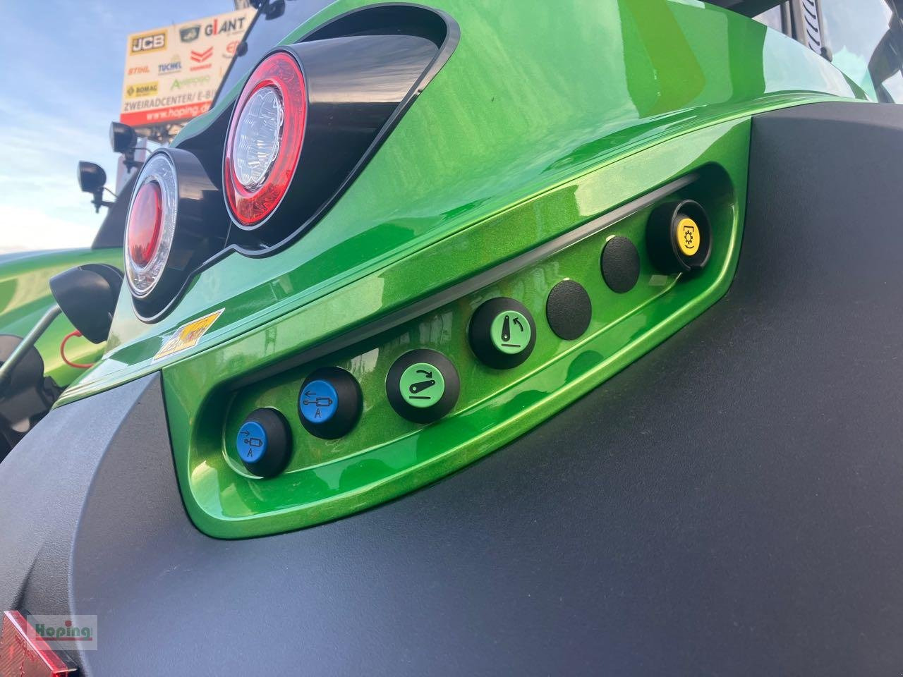 Deutz-Fahr 6180 TTV 30 Jahre Edition - Tractor: foto 5 Deutz-Fahr 6180 TTV 30 Jahre Edition - Tractor: foto 5