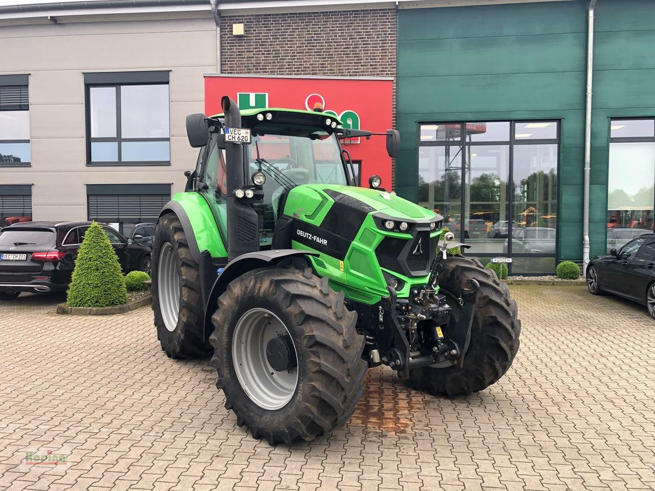 Deutz-Fahr 6185 TTV - Tractor: foto 1 Deutz-Fahr 6185 TTV - Tractor: foto 1