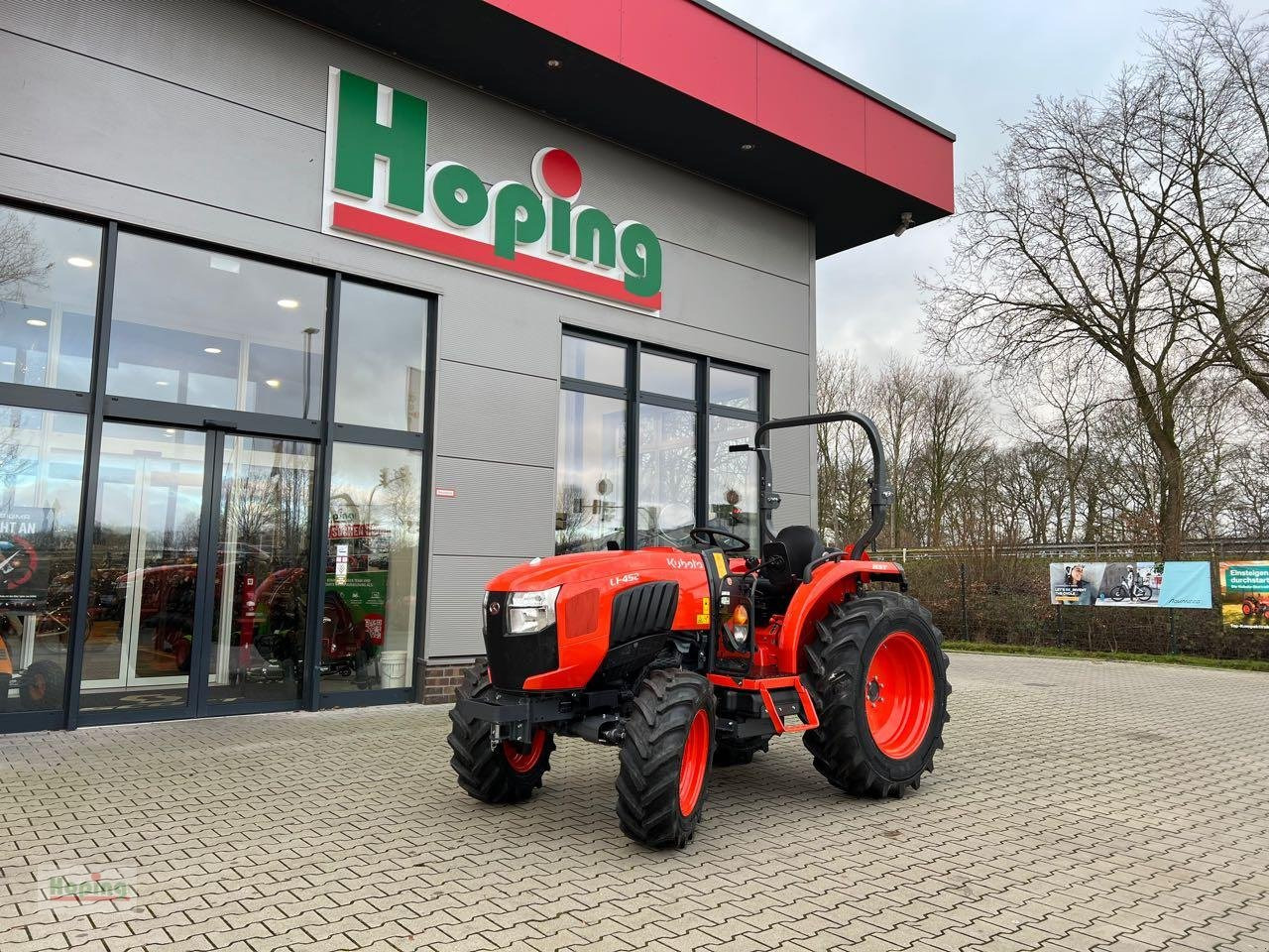 Kubota L1-452 DHW - Tractor municipal: foto 1 Kubota L1-452 DHW - Tractor municipal: foto 1