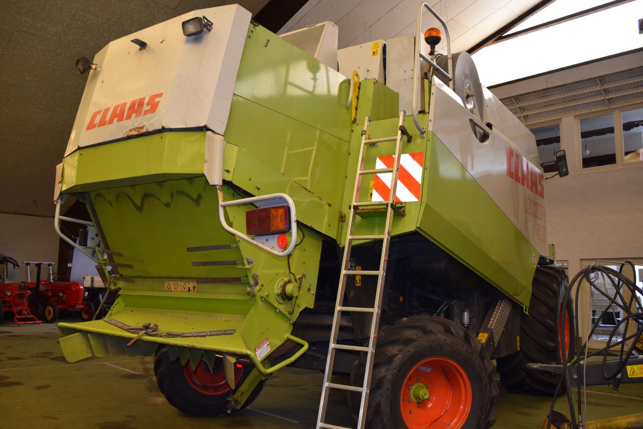 CLAAS Lexion 410 - Cosechadora de granos: foto 5 CLAAS Lexion 410 - Cosechadora de granos: foto 5