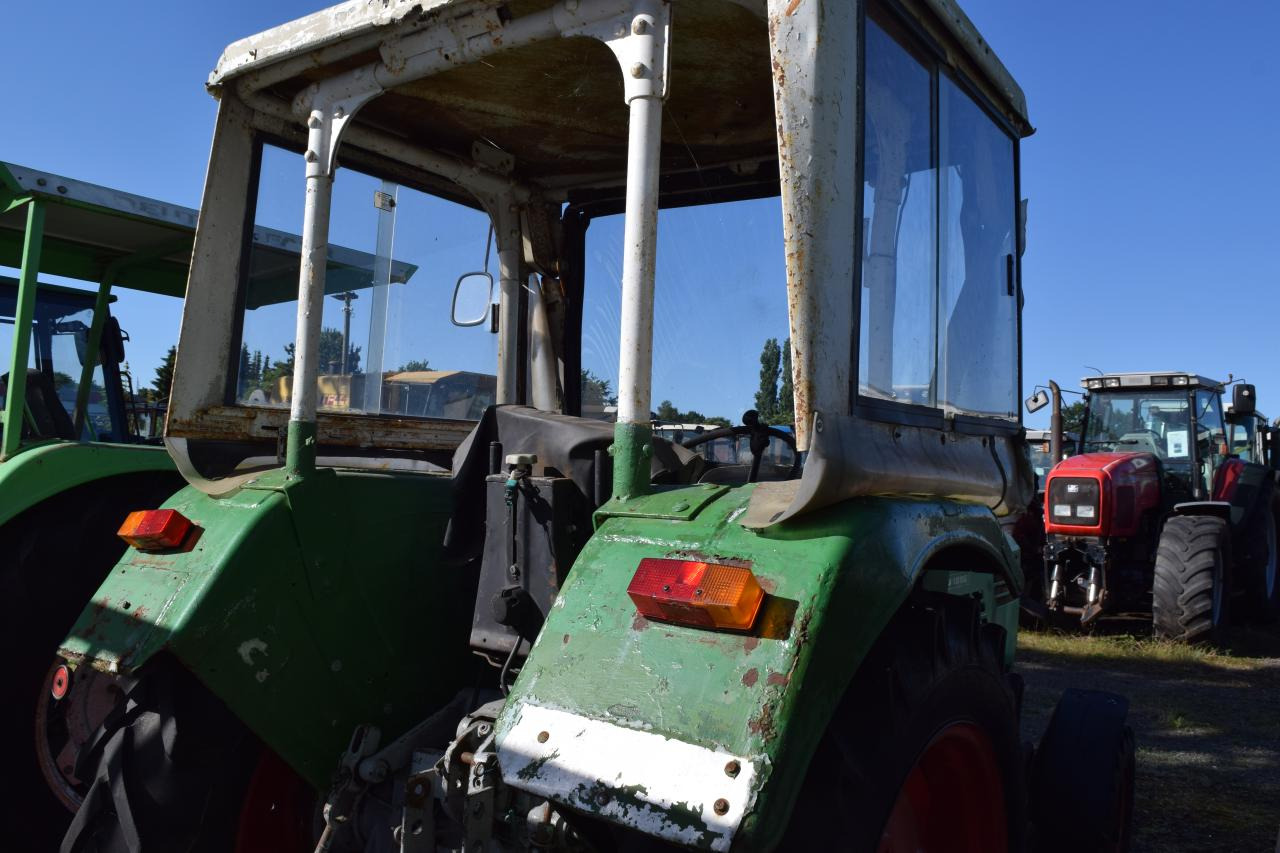 Deutz-Fahr D4006 - Tractor: foto 4 Deutz-Fahr D4006 - Tractor: foto 4