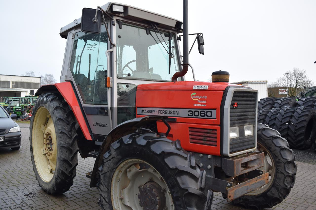 Massey Ferguson MF 3060 - Tractor: foto 3 Massey Ferguson MF 3060 - Tractor: foto 3