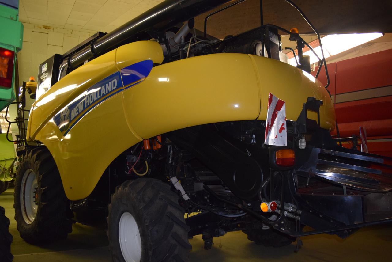 Leasing de New Holland CR 9090 Elevation New Holland CR 9090 Elevation: foto 7