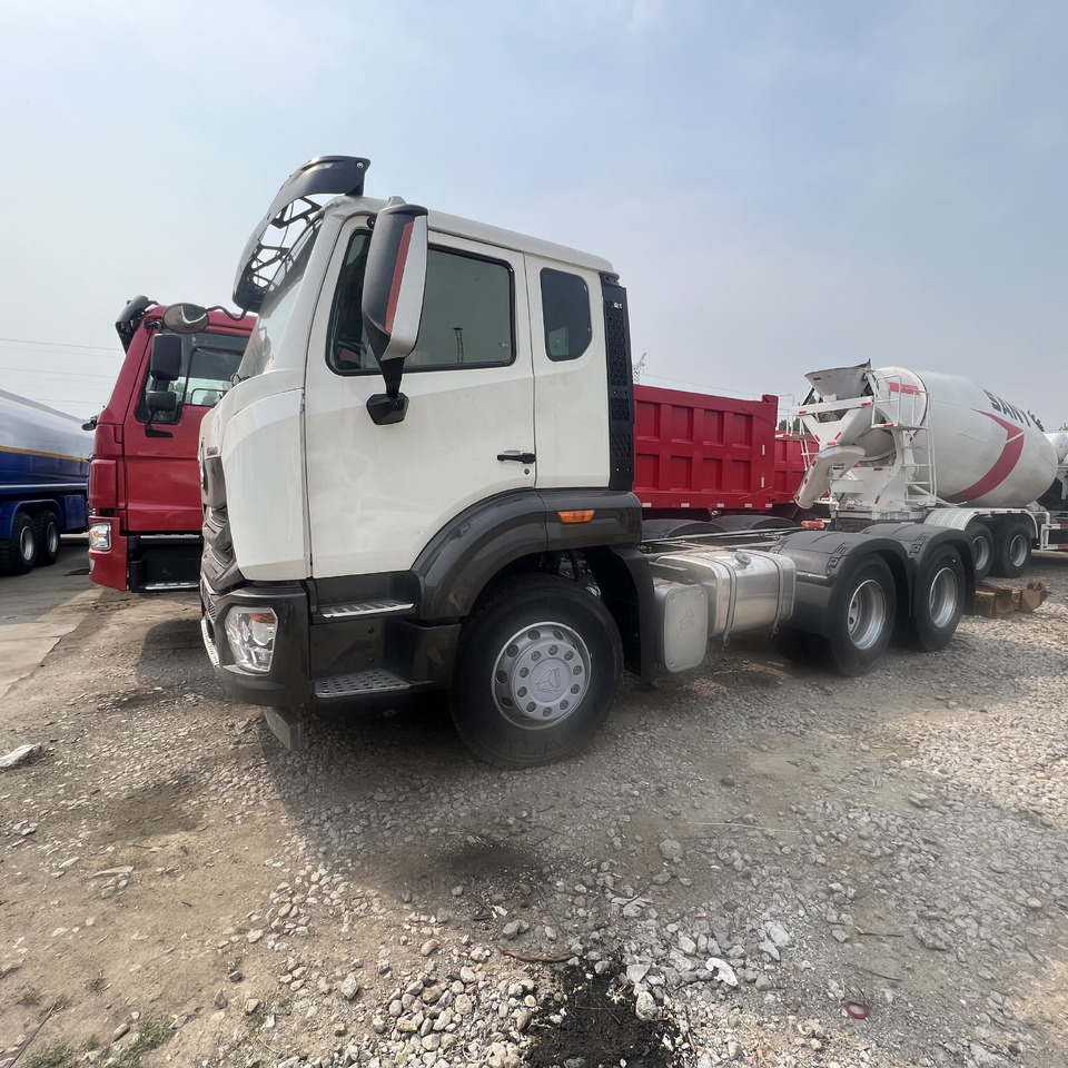 SINOTRUK HOHAN - Cabeza tractora: foto 4 SINOTRUK HOHAN - Cabeza tractora: foto 4