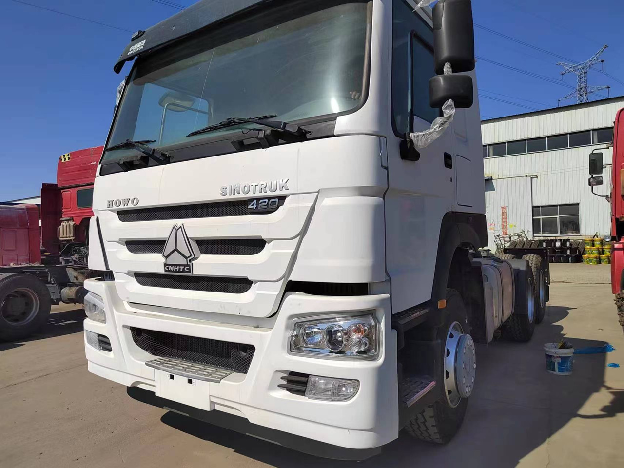 SINOTRUK Howo trailer head - Cabeza tractora: foto 5 SINOTRUK Howo trailer head - Cabeza tractora: foto 5