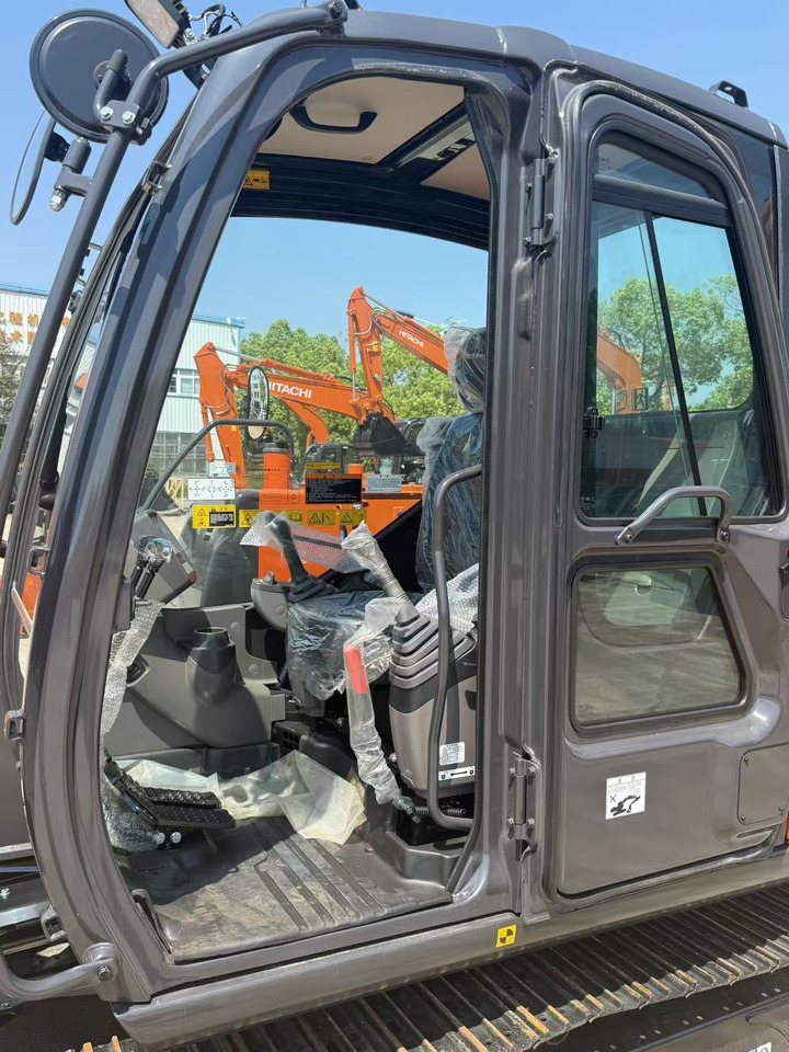 Excavadora HITACHI ZX60: foto 6 Excavadora HITACHI ZX60: foto 6