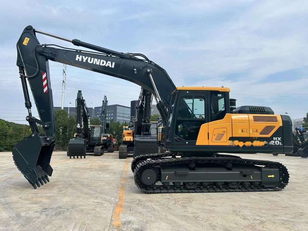 Hyundai HX220 New - Excavadora de cadenas: foto 2 Hyundai HX220 New - Excavadora de cadenas: foto 2