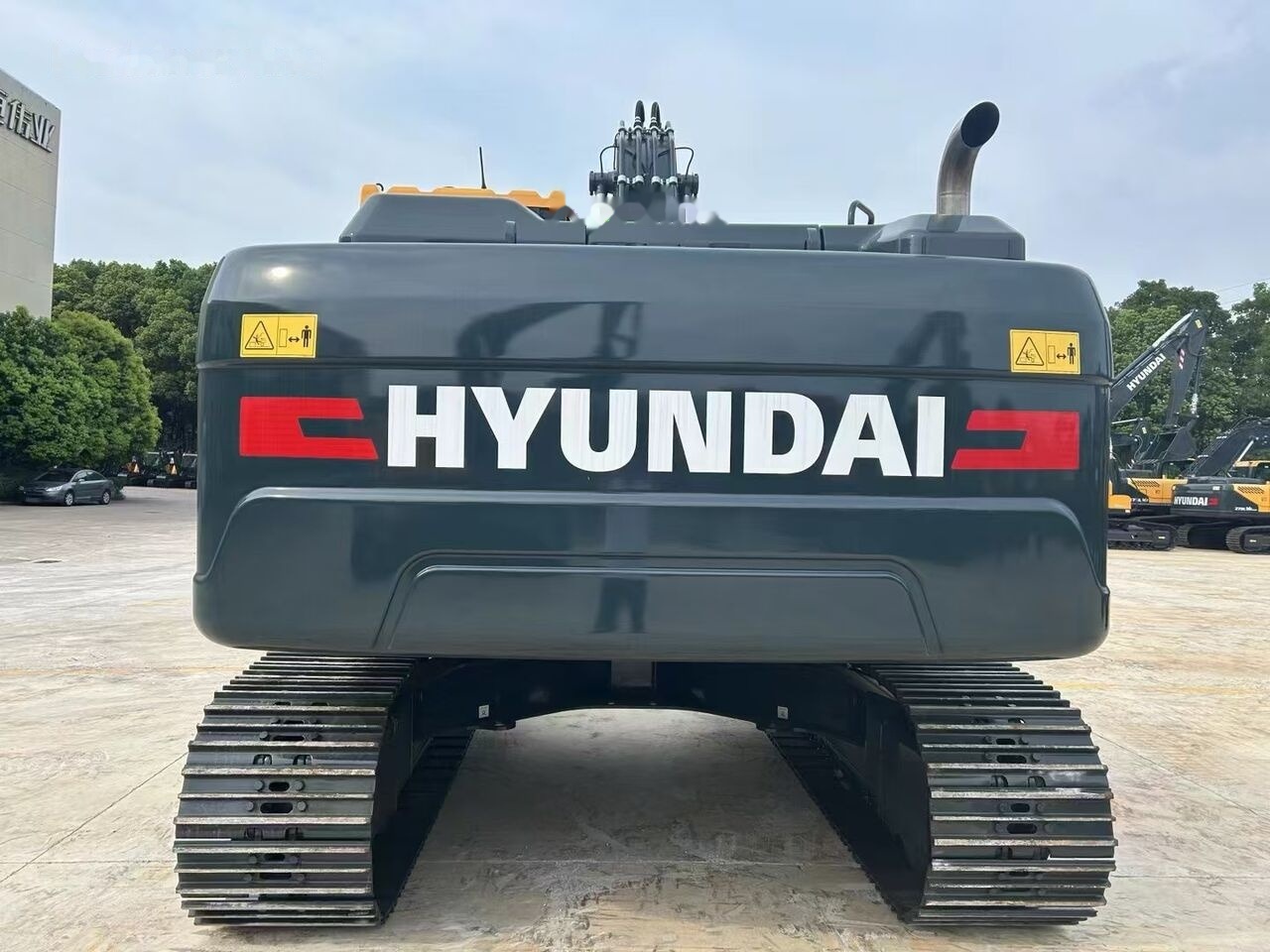 Hyundai HX220 New - Excavadora de cadenas: foto 1 Hyundai HX220 New - Excavadora de cadenas: foto 1