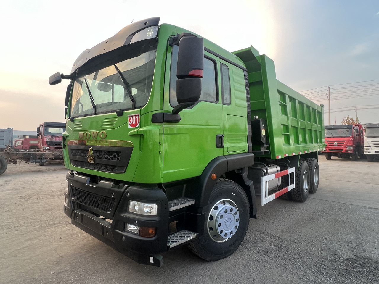 Camión volquete nuevo Sinotruk HOWO: foto 8