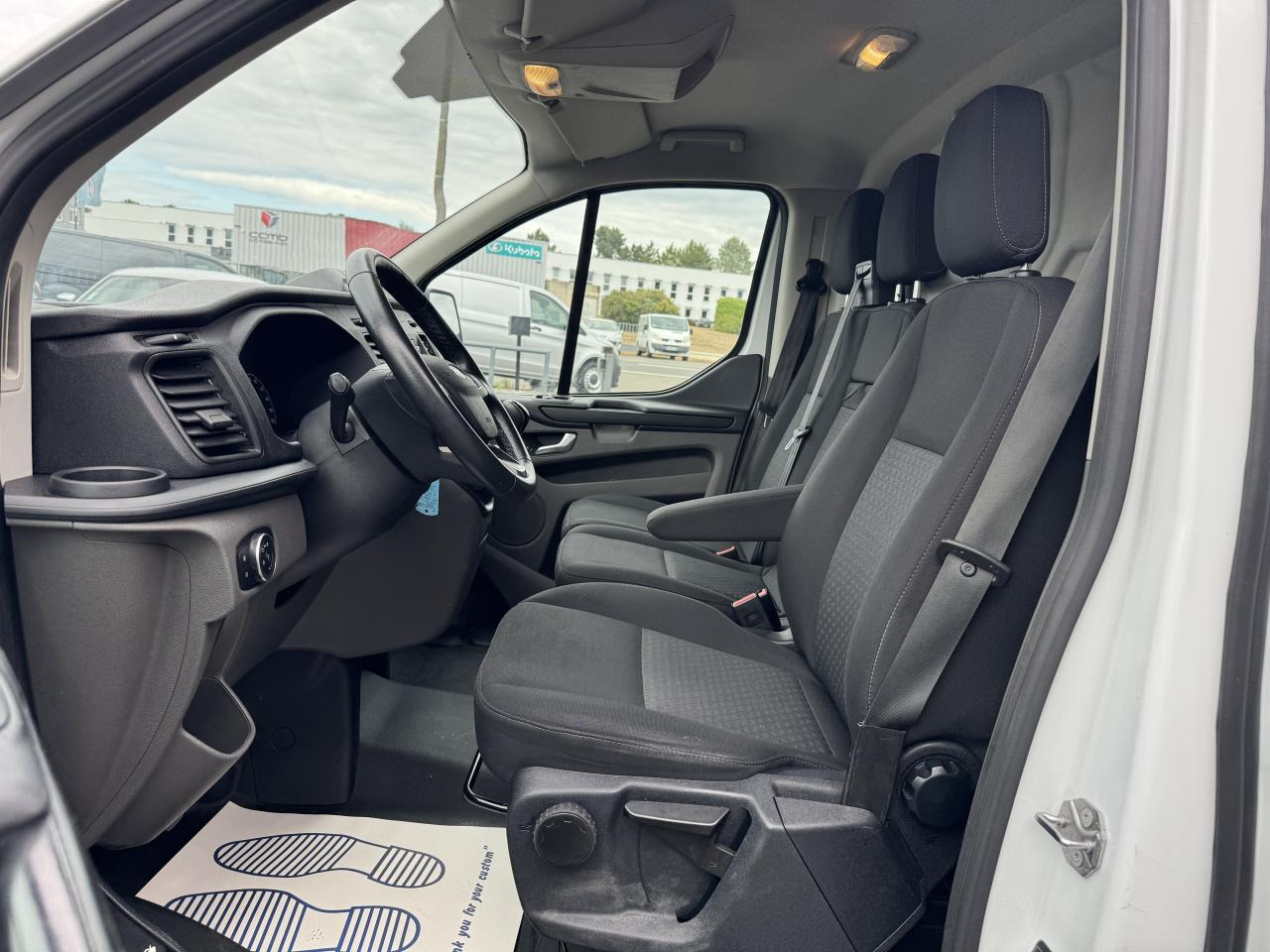 FORD transit custom 300 L2H1 2.0 ECOBLUE 130 HYBRID TREND BUSINESS - Furgón: foto 4 FORD transit custom 300 L2H1 2.0 ECOBLUE 130 HYBRID TREND BUSINESS - Furgón: foto 4