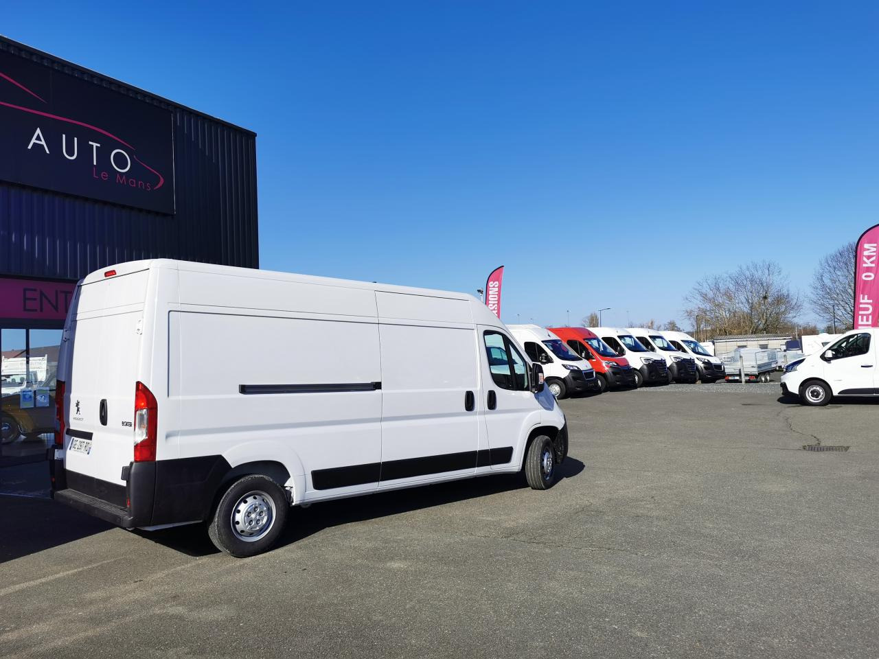 PEUGEOT Boxer 3.5t L2H2 2.2 HDi 140CH - Furgón: foto 4 PEUGEOT Boxer 3.5t L2H2 2.2 HDi 140CH - Furgón: foto 4