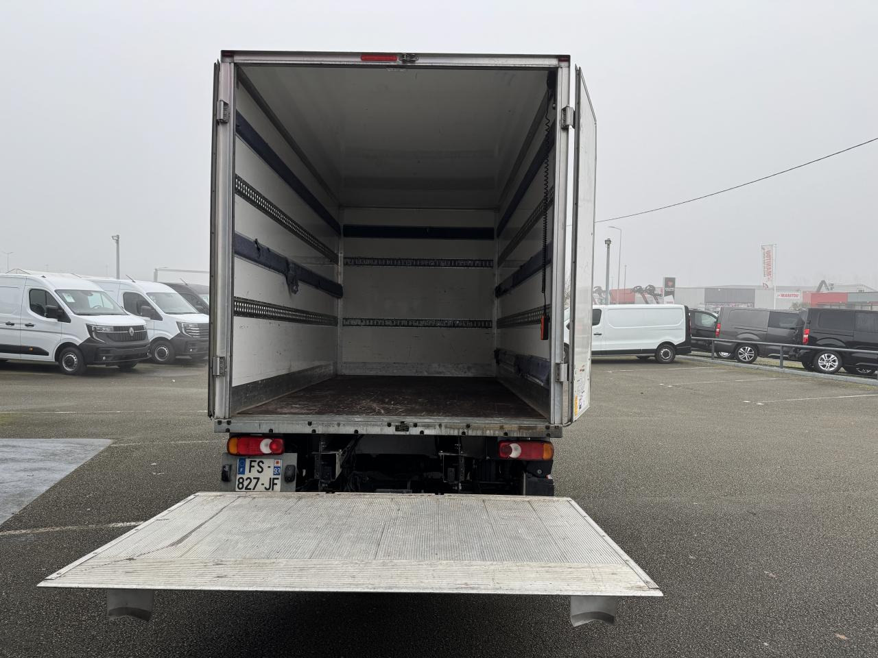 RENAULT MASTER CAISSE 20M3 + HAYON RJ 2.3 DCI 145CH - Furgoneta caja cerrada: foto 3 RENAULT MASTER CAISSE 20M3 + HAYON RJ 2.3 DCI 145CH - Furgoneta caja cerrada: foto 3