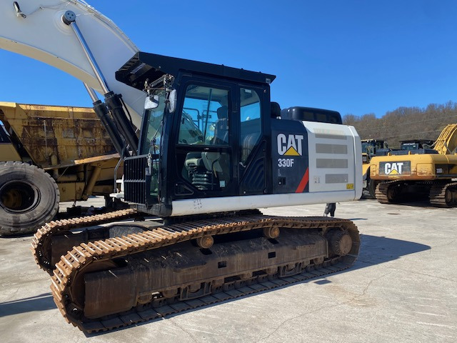 CATERPILLAR 330 F - Excavadora de cadenas: foto 1 CATERPILLAR 330 F - Excavadora de cadenas: foto 1