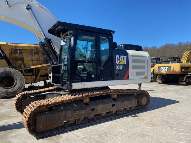 CATERPILLAR 330 F - Excavadora de cadenas: foto 2 CATERPILLAR 330 F - Excavadora de cadenas: foto 2