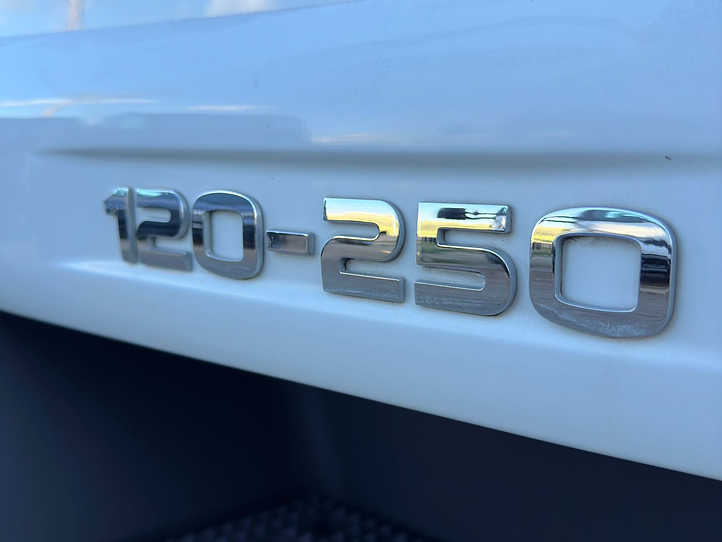 Camión chasis IVECO EUROCARGO 120E25: foto 10