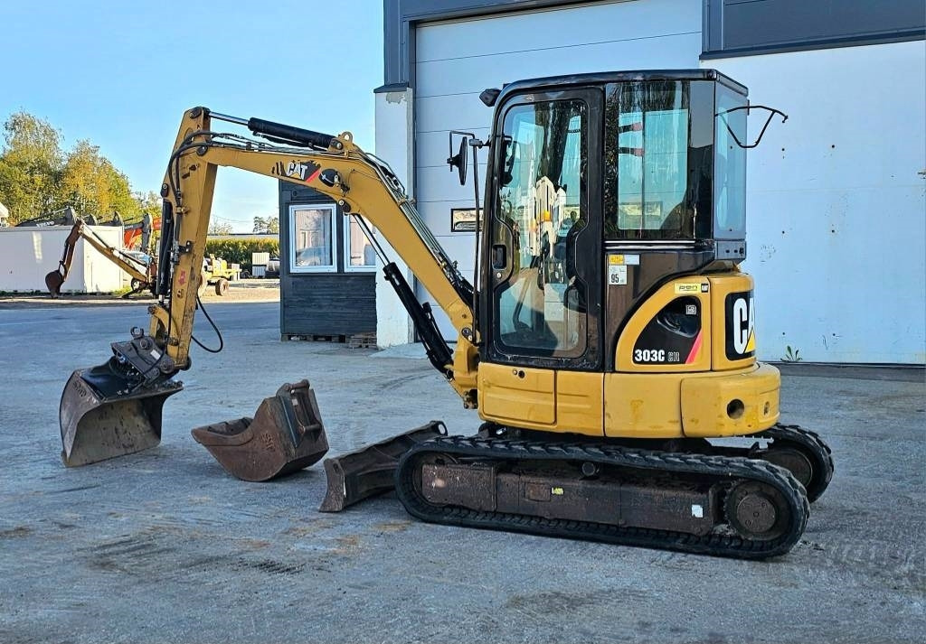 CAT 303 CR - Miniexcavadora: foto 2 CAT 303 CR - Miniexcavadora: foto 2