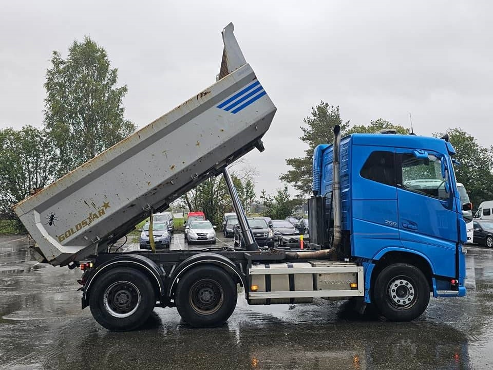 Camión volquete Volvo FH 16 750: foto 6