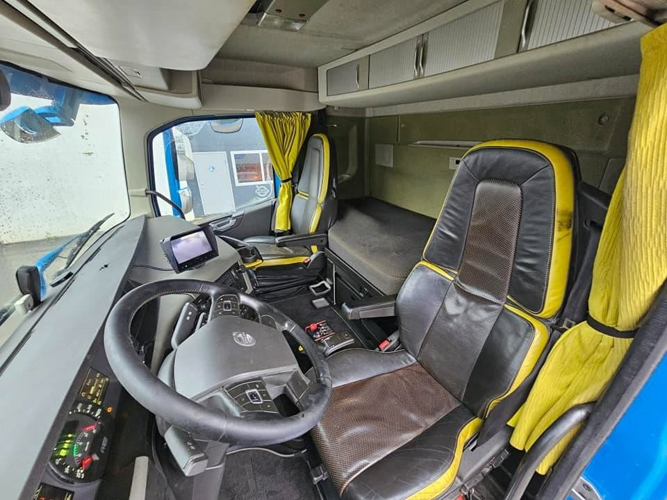 Camión volquete Volvo FH 16 750: foto 30