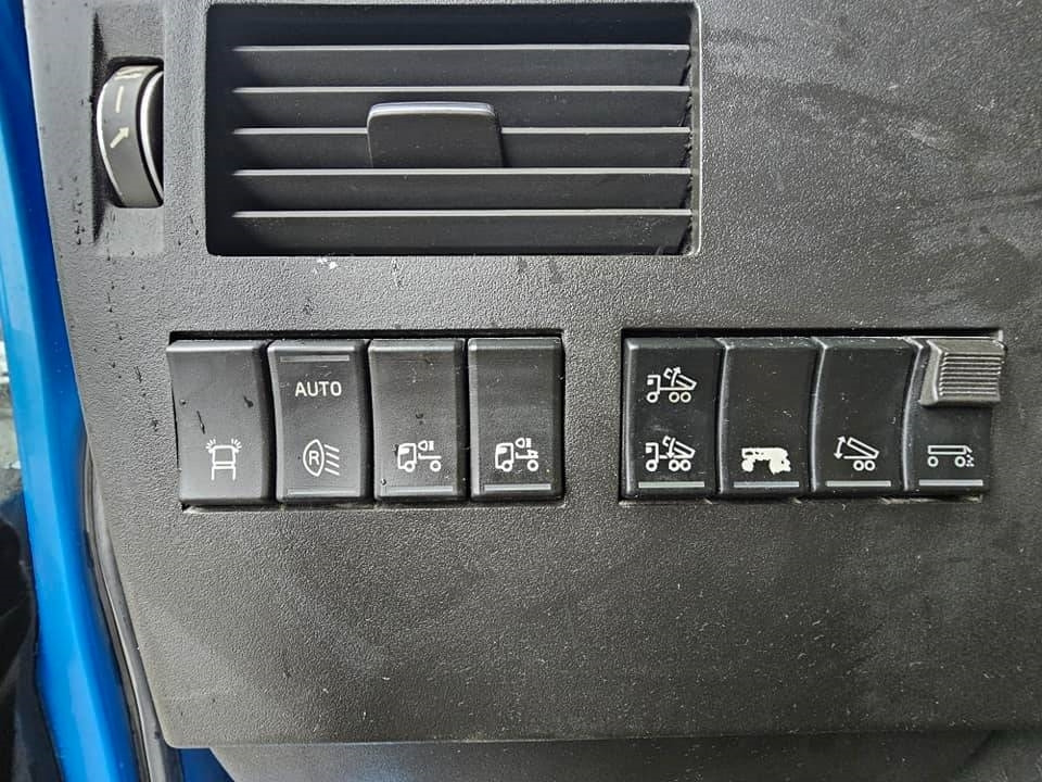 Camión volquete Volvo FH 16 750: foto 40