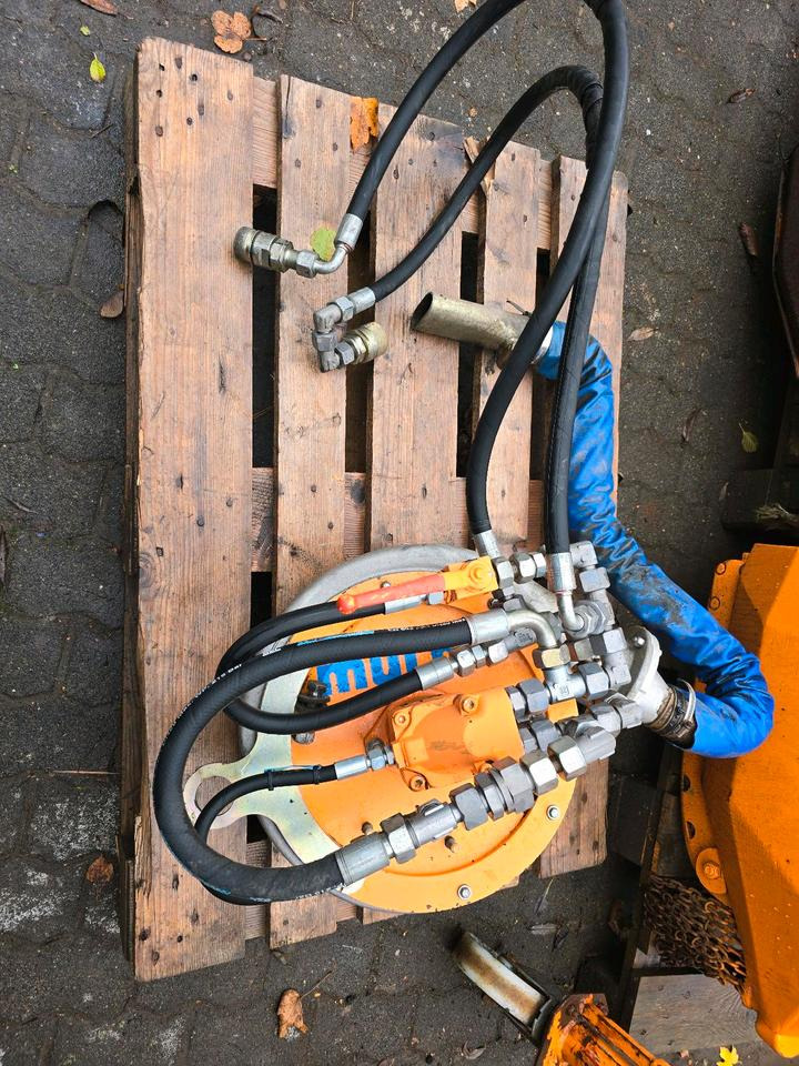 Mulag Gebläse MKM 700 Mähausleger Böschungsmäher Böschungsmulcher FME 600 700 500 MFK 500 600 unimog Mercedes-Benz - Desbrozadora de brazo: foto 1 Mulag Gebläse MKM 700 Mähausleger Böschungsmäher Böschungsmulcher FME 600 700 500 MFK 500 600 unimog Mercedes-Benz - Desbrozadora de brazo: foto 1