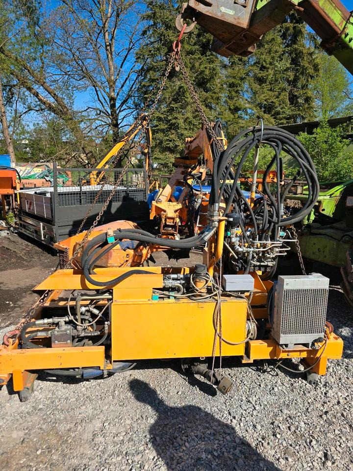 Mulag MHU 800 Mähausleger Böschungsmäher Böschungsmulcher für Unimog 405 U 300 400 500 318 423 427 430 527 535 530 Mercedes-Benz - Desbrozadora de brazo: foto 2 Mulag MHU 800 Mähausleger Böschungsmäher Böschungsmulcher für Unimog 405 U 300 400 500 318 423 427 430 527 535 530 Mercedes-Benz - Desbrozadora de brazo: foto 2