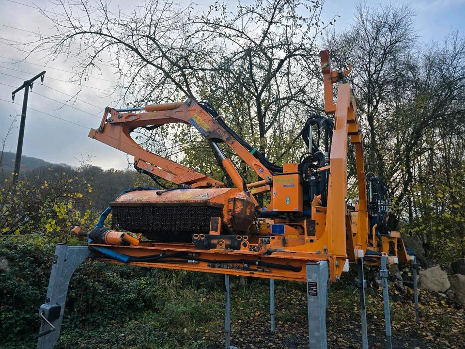 Mulag MHU 800 Mähausleger Teleskop Böschungsmäher Böschungsmulcher für Unimog 405 U 300 400 500 318 423 427 430 527 535 530 Mercedes-Benz - Desbrozadora de brazo: foto 3 Mulag MHU 800 Mähausleger Teleskop Böschungsmäher Böschungsmulcher für Unimog 405 U 300 400 500 318 423 427 430 527 535 530 Mercedes-Benz - Desbrozadora de brazo: foto 3