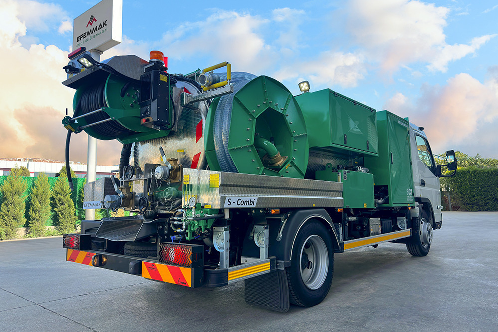EFEMMAK S-Combi Combined Sewer Jetting And Vacuum Vehicle - Limpieza de alcantarillado: foto 3 EFEMMAK S-Combi Combined Sewer Jetting And Vacuum Vehicle - Limpieza de alcantarillado: foto 3