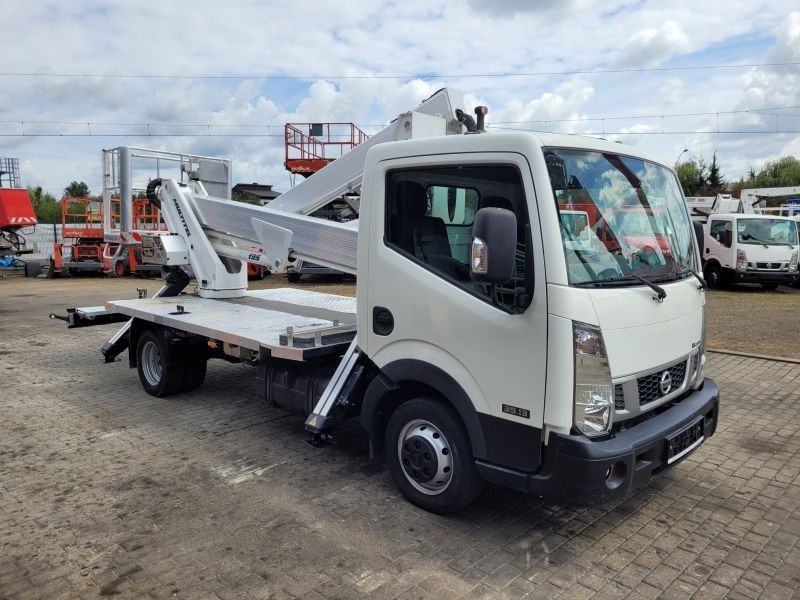 Nissan Cabstar NT400 podnośnik koszowy 20 m Multitel HX195 bucket truck boom lift - Camión con plataforma elevadora: foto 3 Nissan Cabstar NT400 podnośnik koszowy 20 m Multitel HX195 bucket truck boom lift - Camión con plataforma elevadora: foto 3