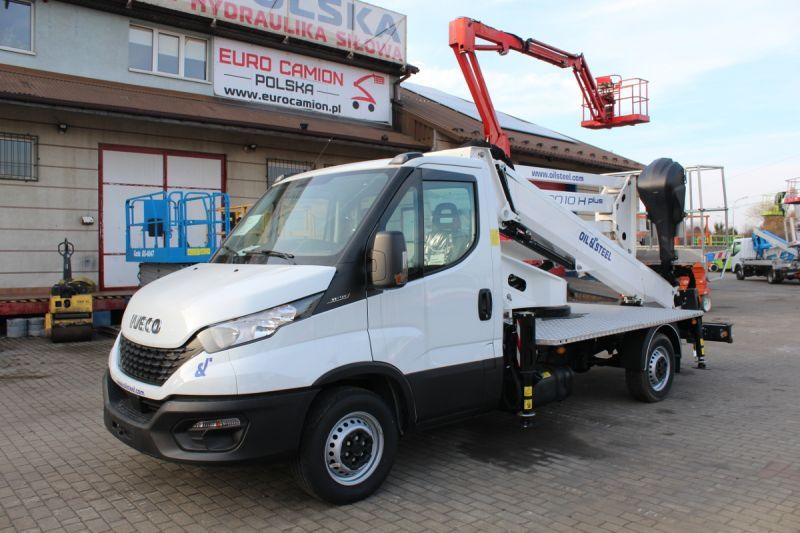 Nowy Oil&Steel Snake 2010 H Plus zamontowany na Iveco Daily 35-140 - Camión con plataforma elevadora: foto 1 Nowy Oil&Steel Snake 2010 H Plus zamontowany na Iveco Daily 35-140 - Camión con plataforma elevadora: foto 1
