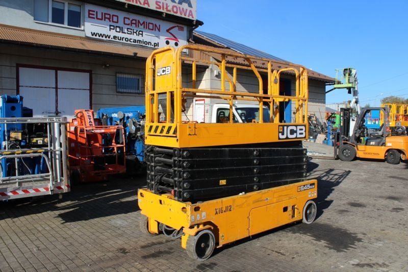 Podnośnik nożycowy elektryczny 16 m JCB S4550E - Plataforma de tijeras: foto 1 Podnośnik nożycowy elektryczny 16 m JCB S4550E - Plataforma de tijeras: foto 1