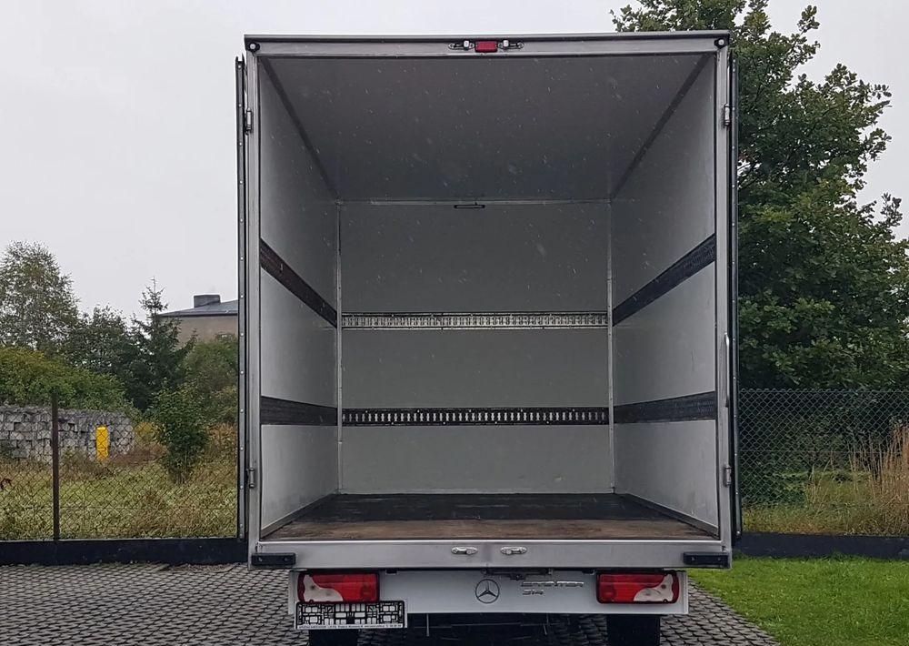Mercedes-Benz Sprinter KONTENER 8EP 4,21x2,15x2,30 KLIMA 314 CDI MANUAL - Furgoneta caja cerrada: foto 5 Mercedes-Benz Sprinter KONTENER 8EP 4,21x2,15x2,30 KLIMA 314 CDI MANUAL - Furgoneta caja cerrada: foto 5