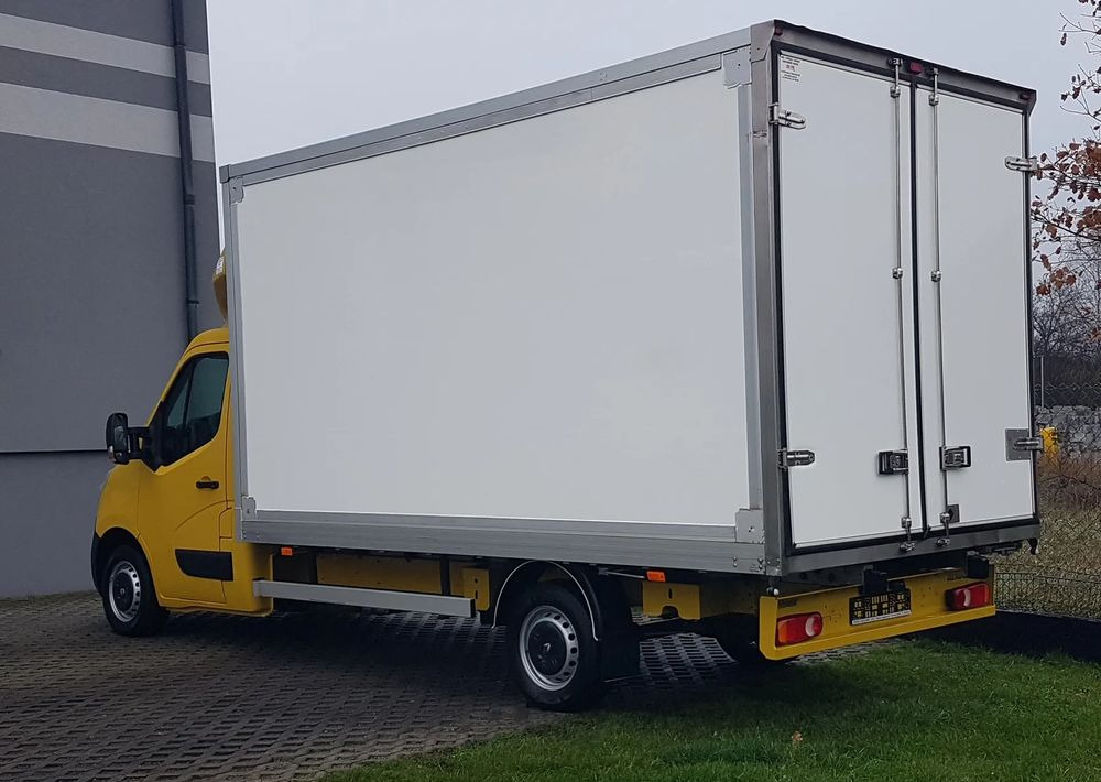 Renault MASTER KONTENER 8EP 4,21x2,23x2,22 KLIMA MANUAL KRAJOWY 6-BIEGÓW - Furgoneta caja cerrada: foto 3 Renault MASTER KONTENER 8EP 4,21x2,23x2,22 KLIMA MANUAL KRAJOWY 6-BIEGÓW - Furgoneta caja cerrada: foto 3