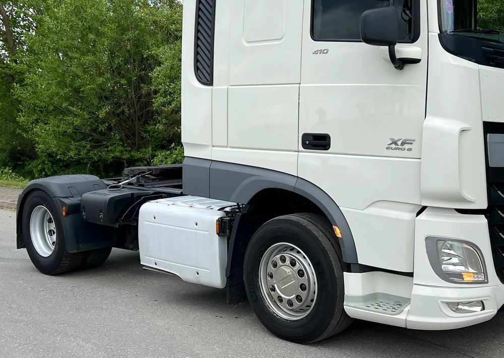 DAF *DAF XF 106 410 Euro 6 * Sprowadzony * Klima Retarder * Bardzo Dobry Stan * Ciągnik Siodłowy - Cabeza tractora: foto 5 DAF *DAF XF 106 410 Euro 6 * Sprowadzony * Klima Retarder * Bardzo Dobry Stan * Ciągnik Siodłowy - Cabeza tractora: foto 5