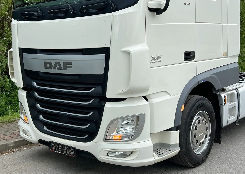 Cabeza tractora DAF *DAF XF 106 410 Euro 6 * Sprowadzony * Klima Retarder * Bardzo Dobry Stan * Ciągnik Siodłowy: foto 16 Cabeza tractora DAF *DAF XF 106 410 Euro 6 * Sprowadzony * Klima Retarder * Bardzo Dobry Stan * Ciągnik Siodłowy: foto 16