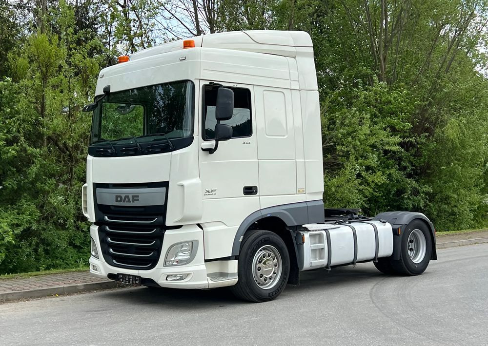 DAF *DAF XF 106 410 Euro 6 * Sprowadzony * Klima Retarder * Bardzo Dobry Stan * Ciągnik Siodłowy - Cabeza tractora: foto 2 DAF *DAF XF 106 410 Euro 6 * Sprowadzony * Klima Retarder * Bardzo Dobry Stan * Ciągnik Siodłowy - Cabeza tractora: foto 2