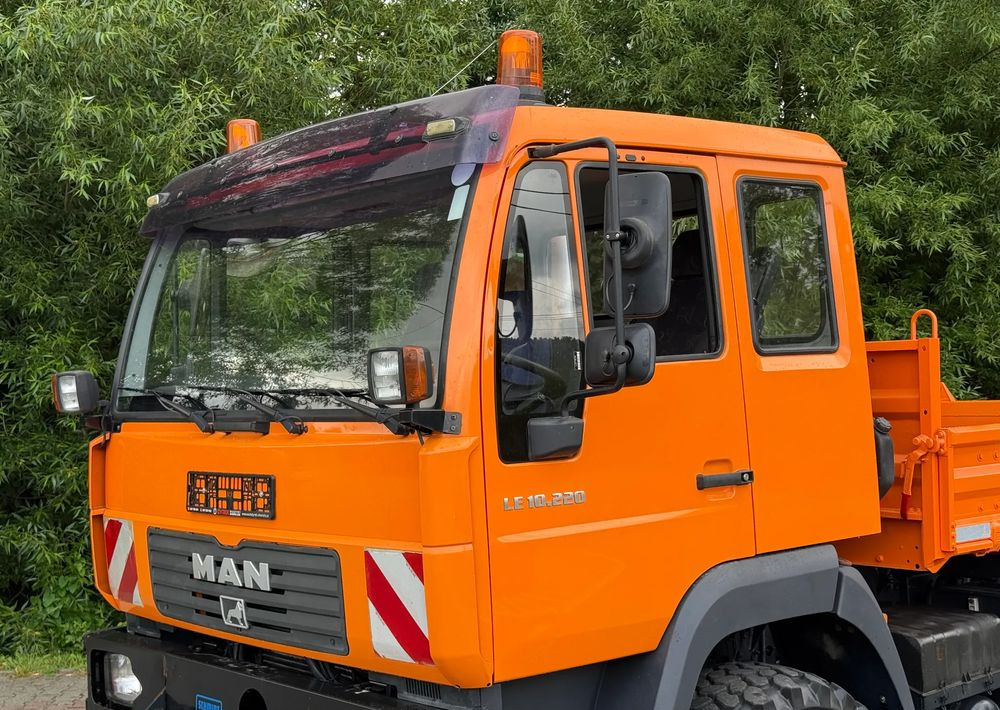 MAN * MAN 10-220 * Kiper Wywrotka Meiller * 4x4 * Zimowe Utrzymanie * Unimog * - Camión volquete: foto 4 MAN * MAN 10-220 * Kiper Wywrotka Meiller * 4x4 * Zimowe Utrzymanie * Unimog * - Camión volquete: foto 4