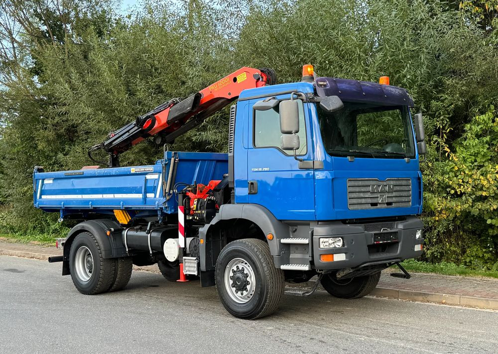 MAN * MAN 18 280 * Kiper Wywrotka * 4x4 * HDS Palfinger 120 STAN BARDZO DOBRY * Sprowadzony - Camión volquete: foto 2 MAN * MAN 18 280 * Kiper Wywrotka * 4x4 * HDS Palfinger 120 STAN BARDZO DOBRY * Sprowadzony - Camión volquete: foto 2