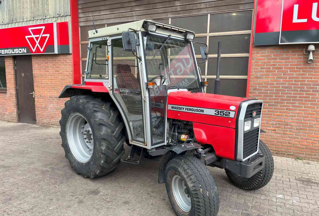 Massey Ferguson 352 Turbo Tractoren. - Tractor: foto 2 Massey Ferguson 352 Turbo Tractoren. - Tractor: foto 2