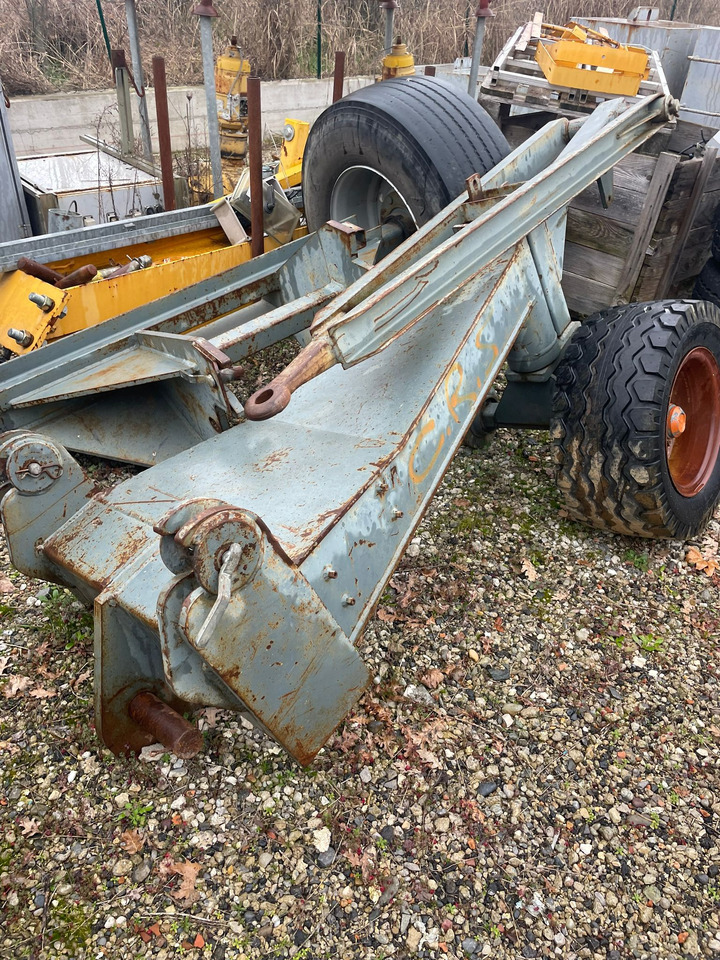 Liebherr - Grúa automontante: foto 2 Liebherr - Grúa automontante: foto 2