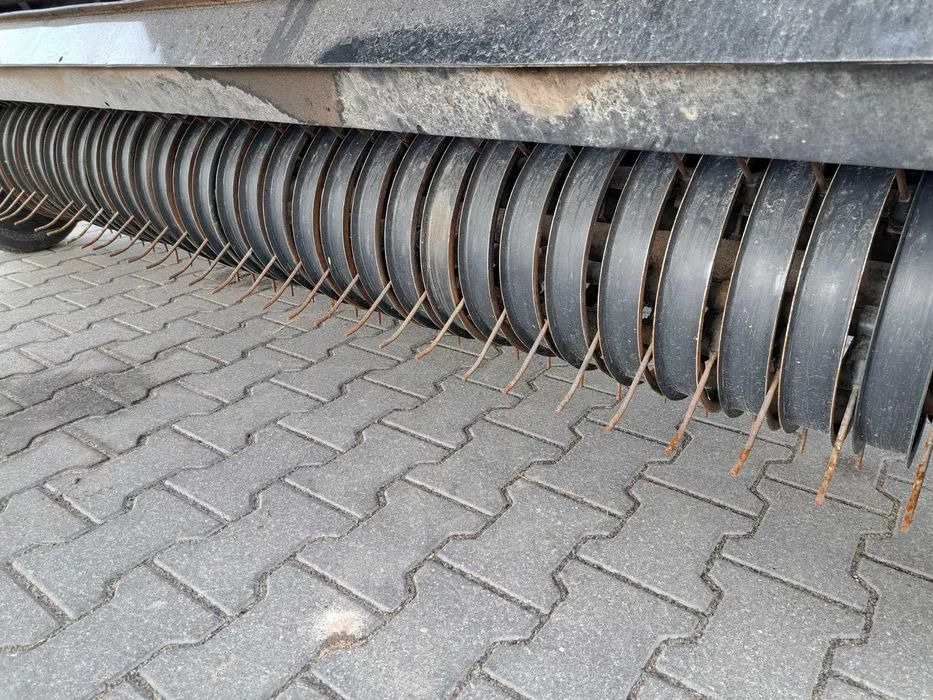 New Holland roll-belt 150 cropcutter - Rotoempacadora: foto 4 New Holland roll-belt 150 cropcutter - Rotoempacadora: foto 4