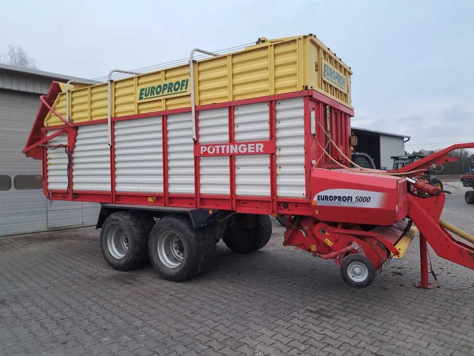 Przyczepa samozbierająca Pottinger Europrofi 5000 - Remolque autocargador: foto 2 Przyczepa samozbierająca Pottinger Europrofi 5000 - Remolque autocargador: foto 2